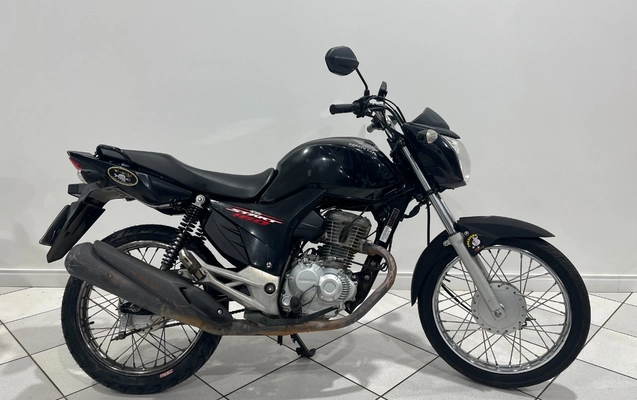 imagem-https://www.socarrao.com.br/sc-vehicle-images-prod/1853222/1780073719563-SU1HXzczMjQuanBlZw.jpeg