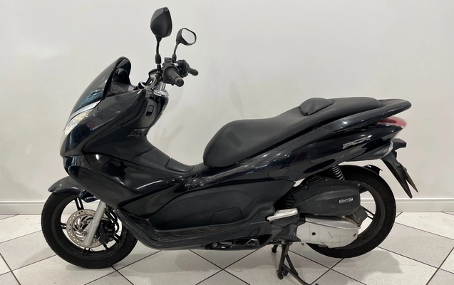 imagem-https://www.socarrao.com.br/sc-vehicle-images-prod/1853254/1780073791180-SU1HXzcwNzYgKDEpLmpwZWc.jpeg