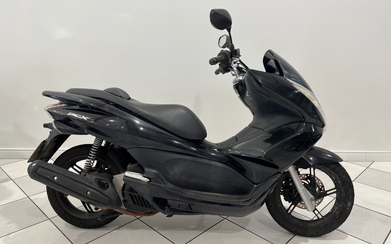 imagem-https://www.socarrao.com.br/sc-vehicle-images-prod/1853254/1780073791344-SU1HXzcwNzMgKDEpLmpwZWc.jpeg