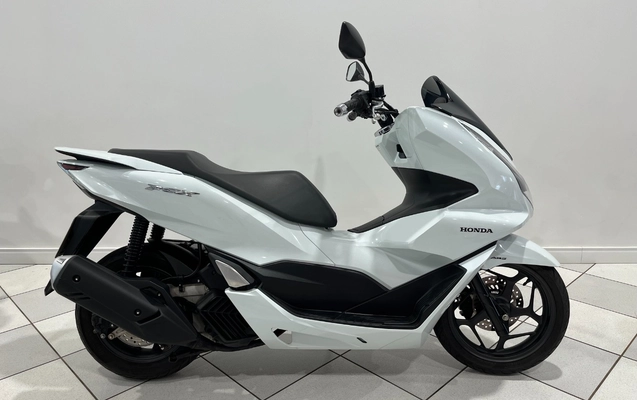 imagem-https://www.socarrao.com.br/sc-vehicle-images-prod/1853264/1780073904022-SU1HXzcxODQuanBlZw.jpeg