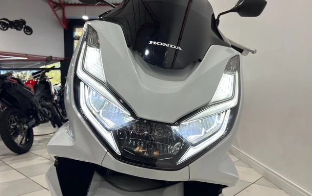 imagem-https://www.socarrao.com.br/sc-vehicle-images-prod/1853264/1780073904170-SU1HXzcxOTEuanBlZw.jpeg