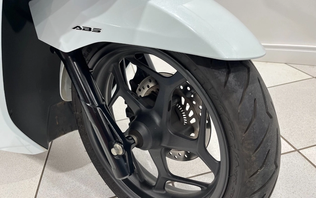 imagem-https://www.socarrao.com.br/sc-vehicle-images-prod/1853264/1780073904517-SU1HXzcxODYuanBlZw.jpeg