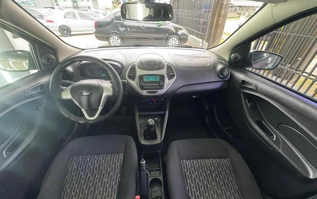 imagem-https://www.socarrao.com.br/sc-vehicle-images-prod/1853415/1789574139415-8137109_14_B_4abeeab3dc.jpeg