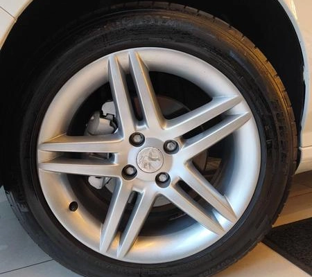 imagem-https://www.socarrao.com.br/sc-vehicle-images-prod/1853505/1787167291729-8132983_11_B_69539a99c3.jpeg