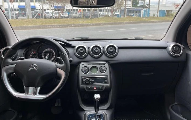 imagem-https://www.socarrao.com.br/sc-vehicle-images-prod/1854383/1786714845032-8111701_16_B_7335dbfede.jpeg