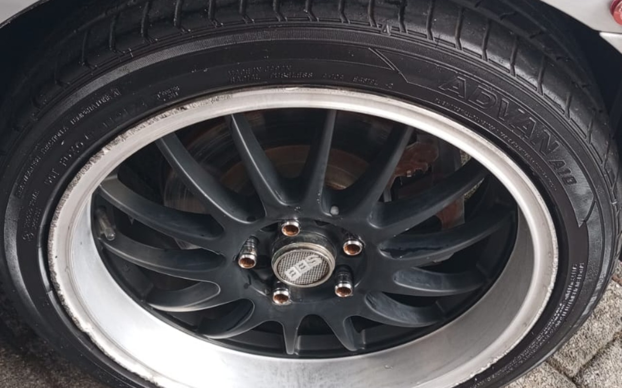 imagem-https://www.socarrao.com.br/sc-vehicle-images-prod/1855405/1780079059801-YjE3NjVjZWEtYTk1MC00ZDlhLThkMTUtMTQwZmRkYzZlOGViLmpwZw.jpg