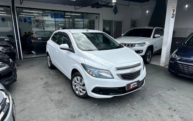 imagem-https://www.socarrao.com.br/sc-vehicle-images-prod/1855708/1789224346897-gb-ed3303f.jpeg