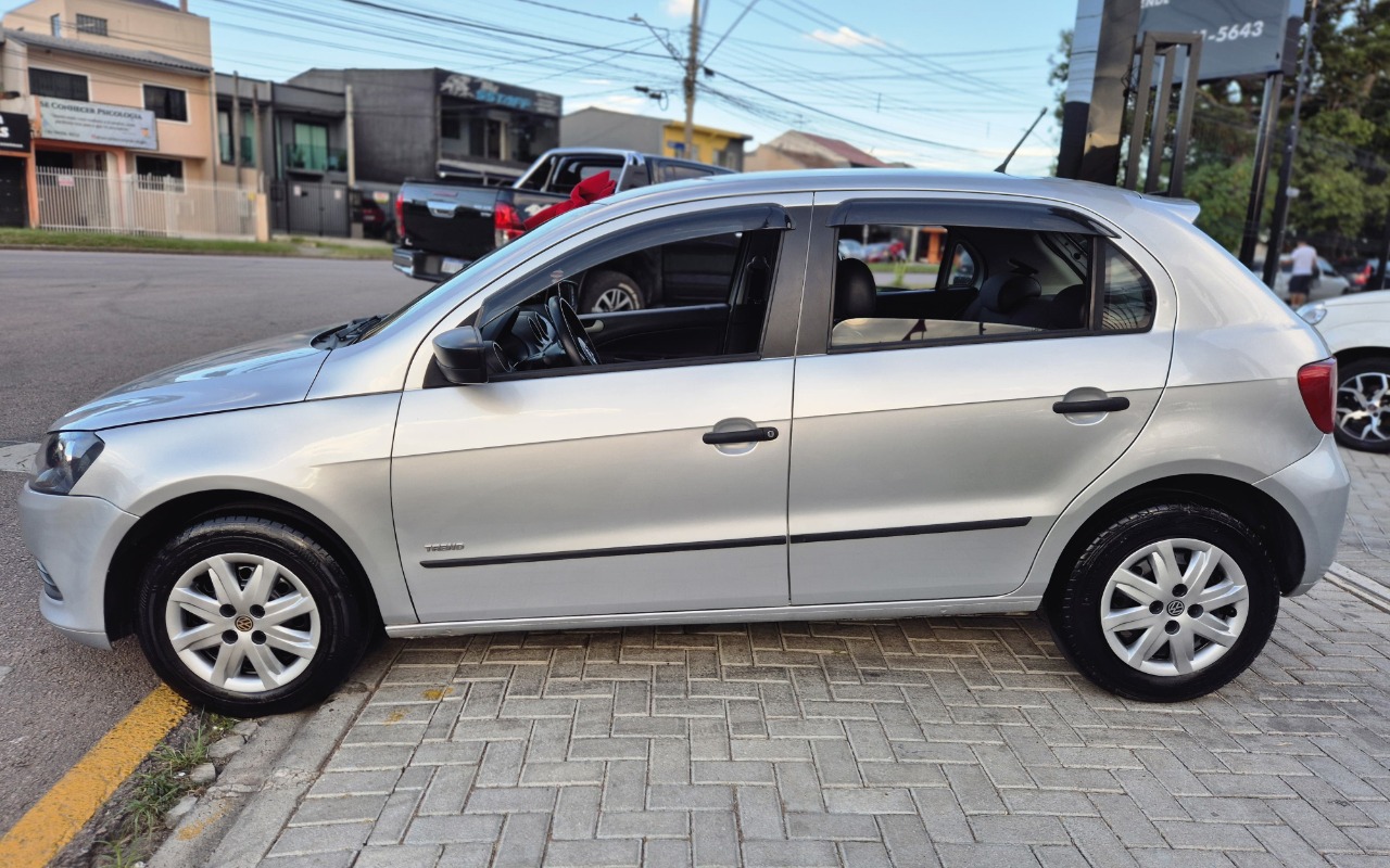imagem-https://www.socarrao.com.br/sc-vehicle-images-prod/1856412/1780081052104-SU1HLTIwMjYwMzI0LVdBMDE4MS5qcGc.jpg