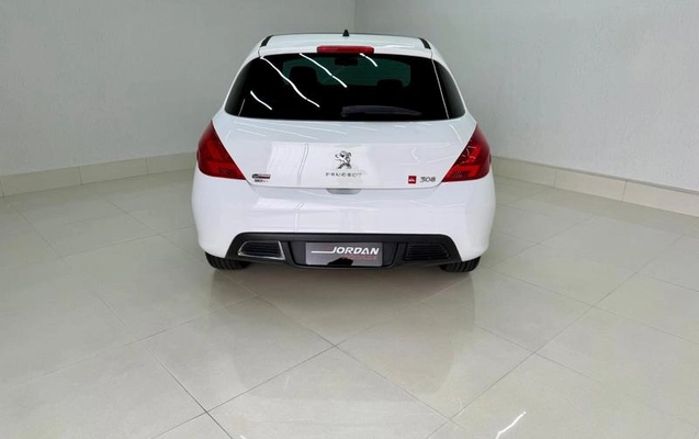 imagem-https://www.socarrao.com.br/sc-vehicle-images-prod/1857712/1781647933324-8138353_7_B_7f90bf9505.jpeg