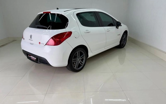 imagem-https://www.socarrao.com.br/sc-vehicle-images-prod/1857712/1781647933327-8138353_9_B_f9f07e2b4a.jpeg