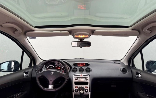 imagem-https://www.socarrao.com.br/sc-vehicle-images-prod/1857712/1781647933333-8138353_13_B_8eb14c313a.jpeg