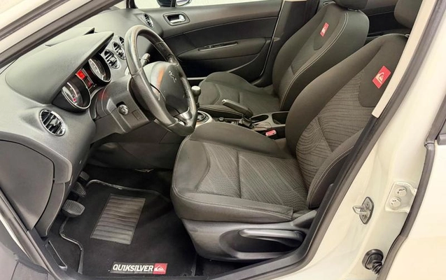 imagem-https://www.socarrao.com.br/sc-vehicle-images-prod/1857712/1781647933337-8138353_16_B_ce5f360b36.jpeg