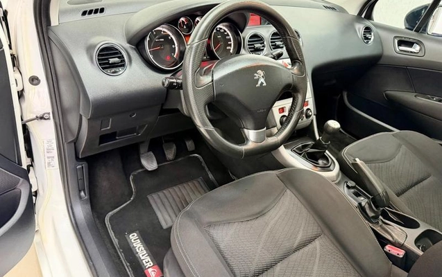 imagem-https://www.socarrao.com.br/sc-vehicle-images-prod/1857712/1781647933338-8138353_17_B_5326adb168.jpeg
