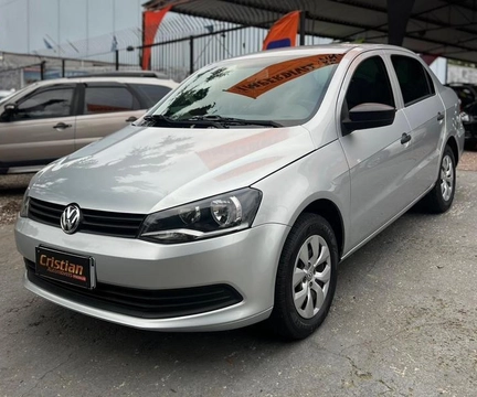 Volkswagen Voyage 2015 Prata — foto 1 de 3