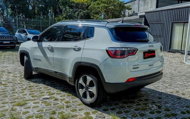 imagem-https://www.socarrao.com.br/sc-vehicle-images-prod/1858962/1784751285039-8121781_1_B_c4ce966262.jpeg