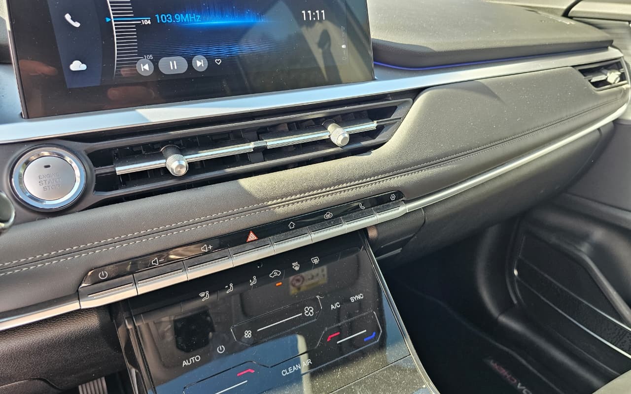 imagem-https://www.socarrao.com.br/sc-vehicle-images-prod/1859115/1780518973764-V2hhdHNBcHAgSW1hZ2UgMjAyNi0wNi0wMyBhdCAxNy4yMS4yNC5qcGVn.jpeg