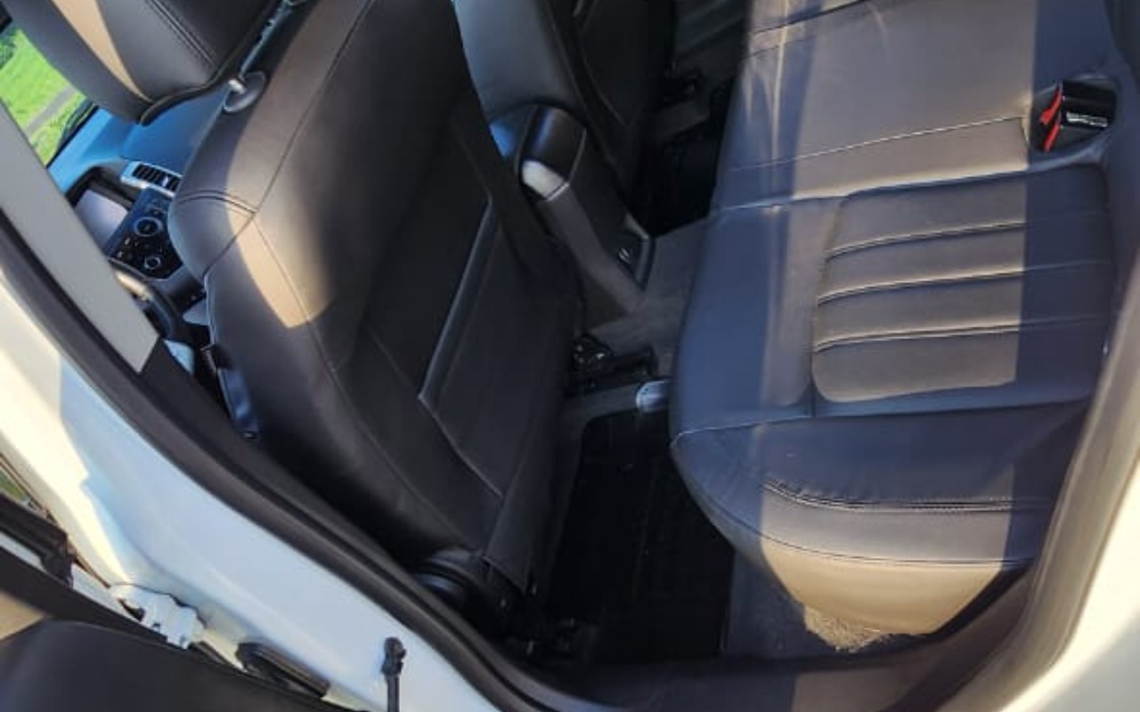 imagem-https://www.socarrao.com.br/sc-vehicle-images-prod/1859919/1780088184668-V2hhdHNBcHAgSW1hZ2UgMjAyNi0wNS0yOSBhdCAxNy4yMy4yOCAoMikuanBlZw.jpeg