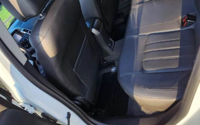 imagem-https://www.socarrao.com.br/sc-vehicle-images-prod/1859919/1780088184668-V2hhdHNBcHAgSW1hZ2UgMjAyNi0wNS0yOSBhdCAxNy4yMy4yOCAoMikuanBlZw.jpeg