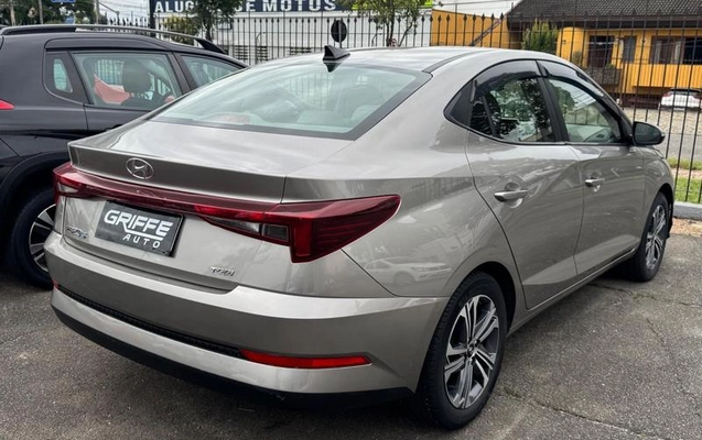 imagem-https://www.socarrao.com.br/sc-vehicle-images-prod/1860059/1786026854952-8116718_3_B_2d88692276.jpeg