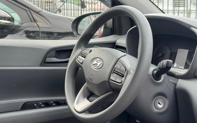 imagem-https://www.socarrao.com.br/sc-vehicle-images-prod/1860059/1786026854952-8116718_5_B_471888d5e6.jpeg