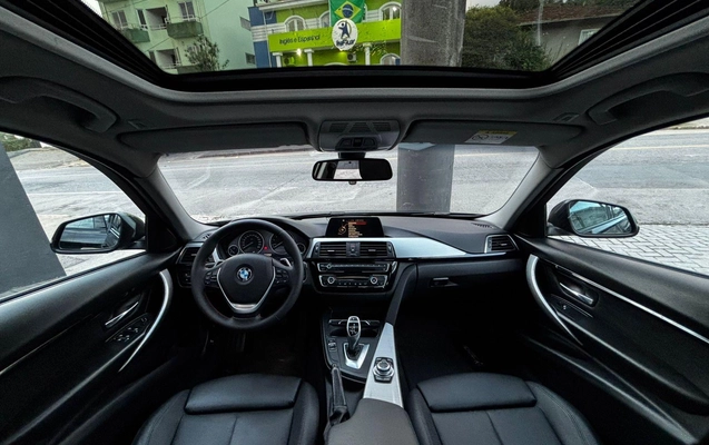 imagem-https://www.socarrao.com.br/sc-vehicle-images-prod/1860235/1787781013684-ead10c47-1d47-3fd8-e5af-3a217d6725d2.jpg