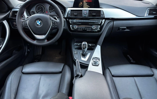 imagem-https://www.socarrao.com.br/sc-vehicle-images-prod/1860235/1787781013686-3fd03d14-5d89-f8c6-1fe5-3a217d6725d2.jpg