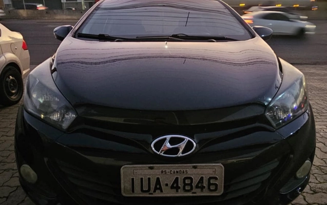 imagem-https://www.socarrao.com.br/sc-vehicle-images-prod/1860336/1780088409416-OTIyZmQ0MzItZjJlMS00ZTNlLWFjZGMtNDM5YjYyZTNjMDM3LmpwZw.jpg