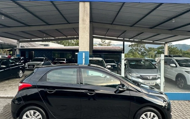 imagem-https://www.socarrao.com.br/sc-vehicle-images-prod/1860946/1787918781511-gb-f872ab6.jpeg