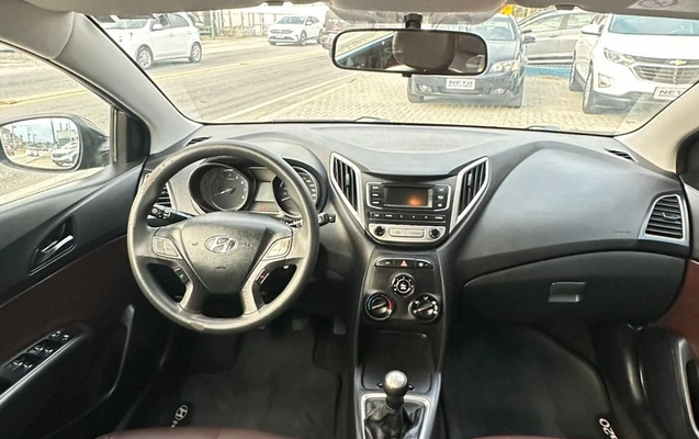 imagem-https://www.socarrao.com.br/sc-vehicle-images-prod/1860946/1787918781513-gb-151ec2d.jpeg