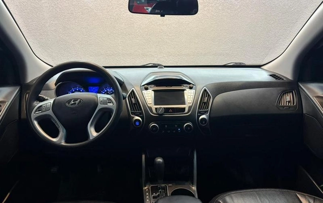 imagem-https://www.socarrao.com.br/sc-vehicle-images-prod/1861111/1786639543839-8133306_0_B_cfd4b158e8.jpeg