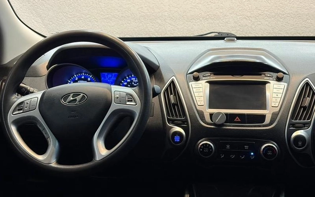 imagem-https://www.socarrao.com.br/sc-vehicle-images-prod/1861111/1786639543840-8133306_0_B_83716c134a.jpeg