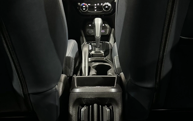 imagem-https://www.socarrao.com.br/sc-vehicle-images-prod/1861481/1780090389441-4cb57ed6-0194-48eb-aafd-ac8c403c5969.jpg
