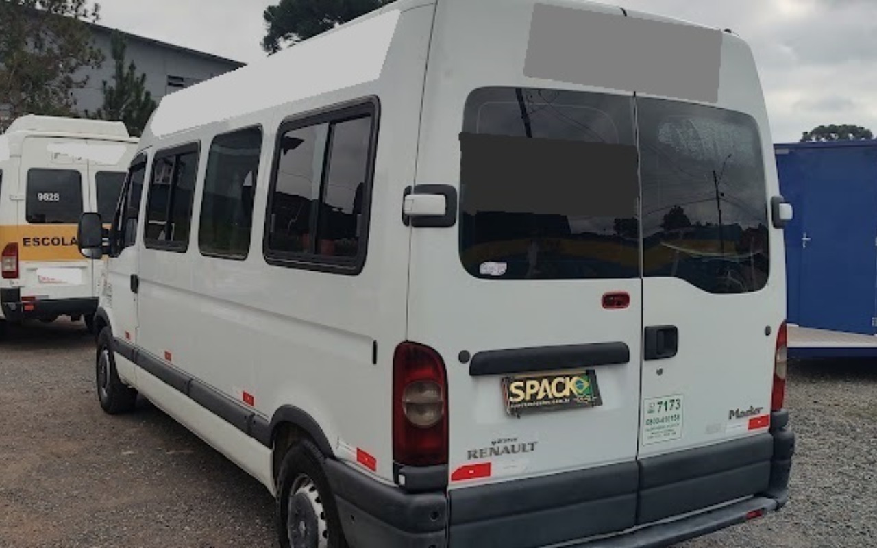 imagem-https://www.socarrao.com.br/sc-vehicle-images-prod/1863218/1780093857886-SU1HXzIwMjYwNTI5XzE0MzYwMDkzNV9IRFIuanBn.jpg