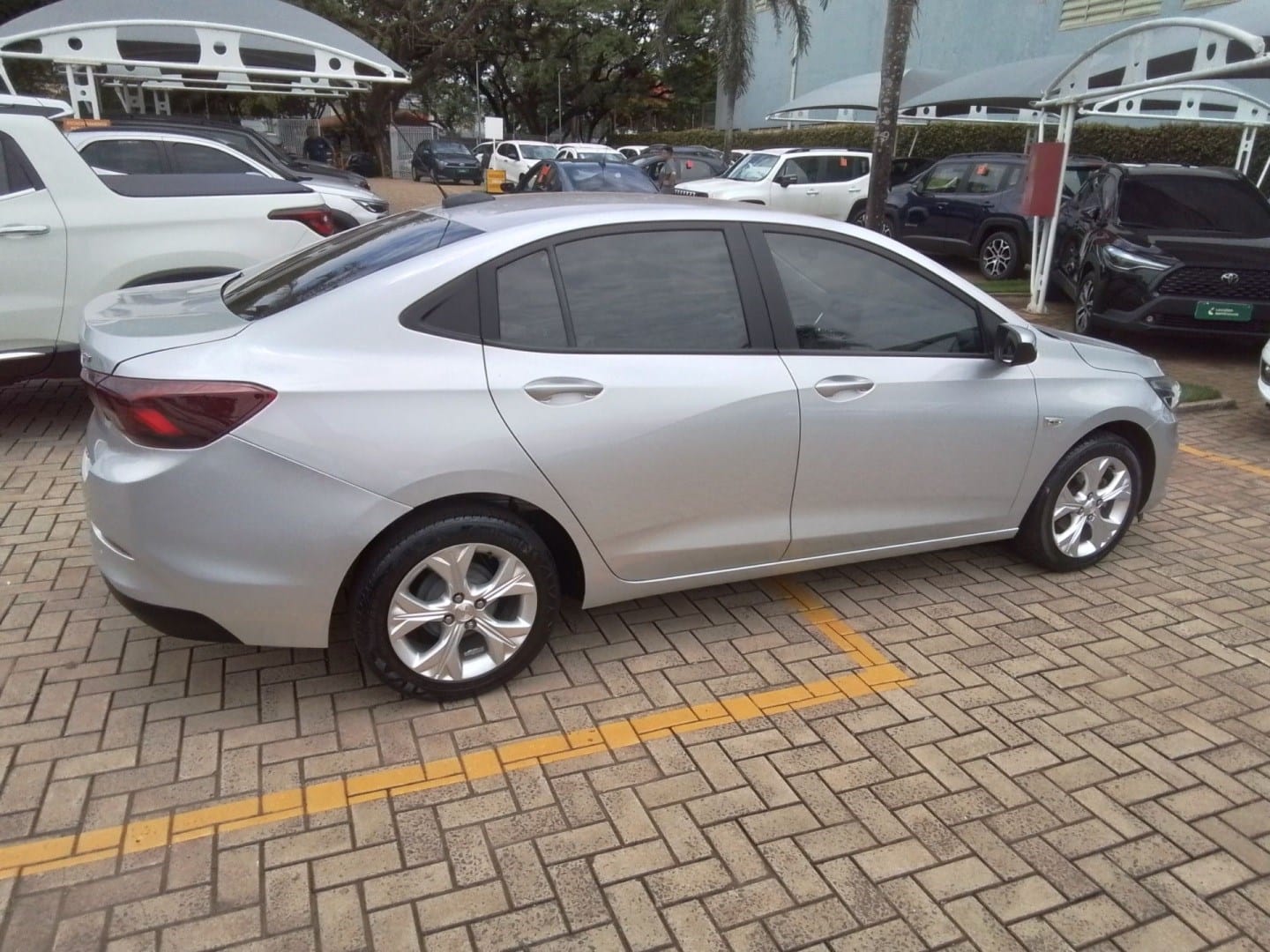 imagem-https://www.socarrao.com.br/sc-vehicle-images-prod/18748/1769988090838-6287836OR_1730491012_90_940.jpg