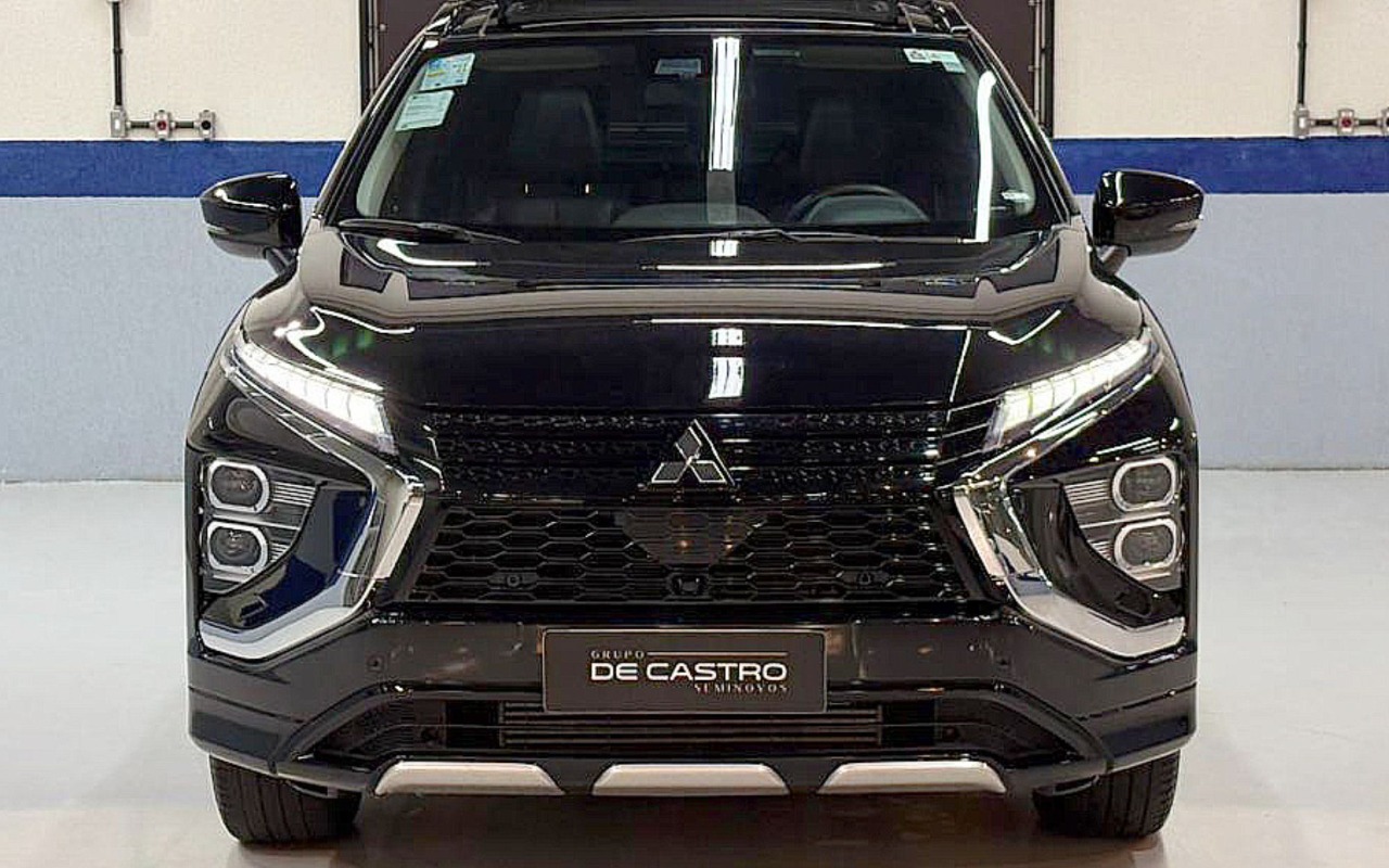 imagem-https://www.socarrao.com.br/sc-vehicle-images-prod/1875709/1780144362087-TUlUU1VCSVNISSBFQ0xJUFNFIENST1NTIEhQRVMgLSAyMDI1IC0gUFJFVE8gLSBTQ1UwQTAxLmpwZw.jpg