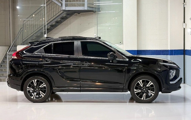 imagem-https://www.socarrao.com.br/sc-vehicle-images-prod/1875709/1780144362706-TUlUU1VCSVNISSBFQ0xJUFNFIENST1NTIEhQRVMgLSAyMDI1IC0gUFJFVE8gLSBTQ1UwQTAxICg3KS5qcGc.jpg