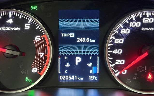 imagem-https://www.socarrao.com.br/sc-vehicle-images-prod/1875709/1780144364018-TUlUU1VCSVNISSBFQ0xJUFNFIENST1NTIEhQRVMgLSAyMDI1IC0gUFJFVE8gLSBTQ1UwQTAxICgyNCkuanBn.jpg