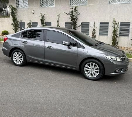 imagem-https://www.socarrao.com.br/sc-vehicle-images-prod/1876076/1784832538259-8139799_0_B_09adc19b96.jpeg