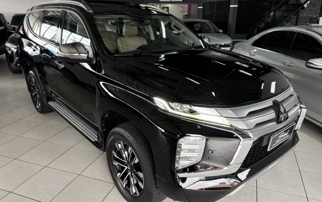 imagem-https://www.socarrao.com.br/sc-vehicle-images-prod/1876176/1788618550439-UO1hcvQpgTKOMgrHXimdkm6UcQ74YfE4.jpg