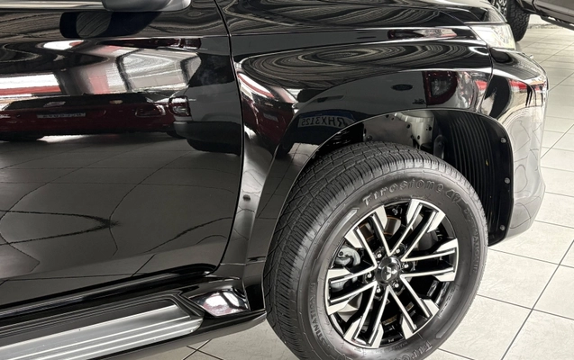 imagem-https://www.socarrao.com.br/sc-vehicle-images-prod/1876176/1788618550456-gGPxFSj7Jt9Ih8YruNwMN8vMxN9GjoPe.jpg
