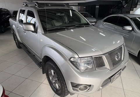 Nissan Frontier 2016 Prata — foto 1 de 3