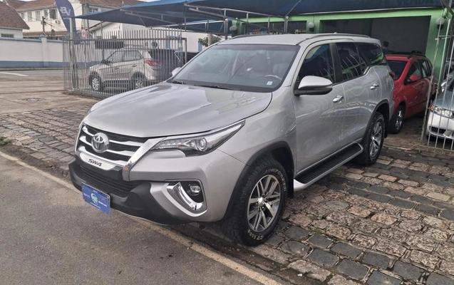 imagem-https://www.socarrao.com.br/sc-vehicle-images-prod/1876871/1781101785476-8140320_3_B_b84b821c6f.jpeg