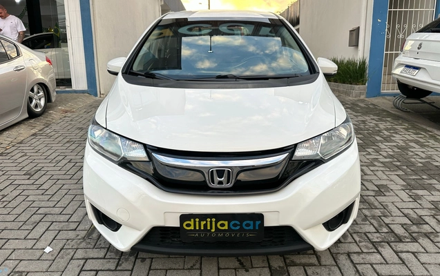 imagem-https://www.socarrao.com.br/sc-vehicle-images-prod/1876877/1787156060233-d54e0106-5497-4d6e-af02-19a230cbad77.jpeg