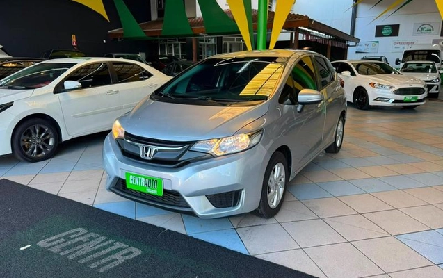 imagem-https://www.socarrao.com.br/sc-vehicle-images-prod/1876892/1789669541631-8107059_9_B_1309e5edc0.jpeg