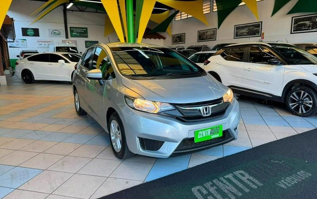 imagem-https://www.socarrao.com.br/sc-vehicle-images-prod/1876892/1789669541634-8107059_5_B_b956180fbd.jpeg