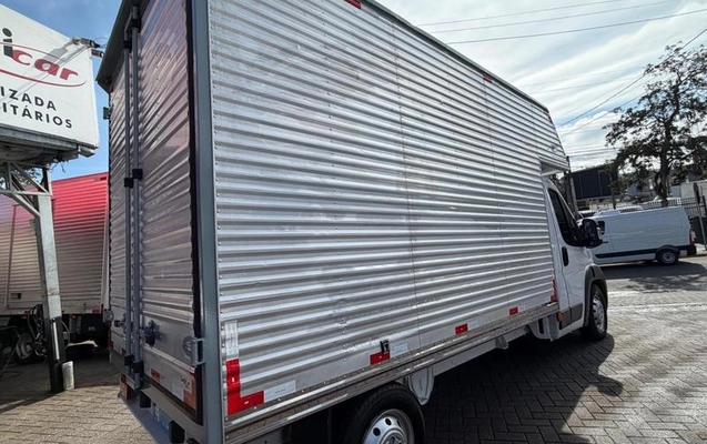 imagem-https://www.socarrao.com.br/sc-vehicle-images-prod/1876897/1787749288883-8140503_3_B_780540144b.jpeg