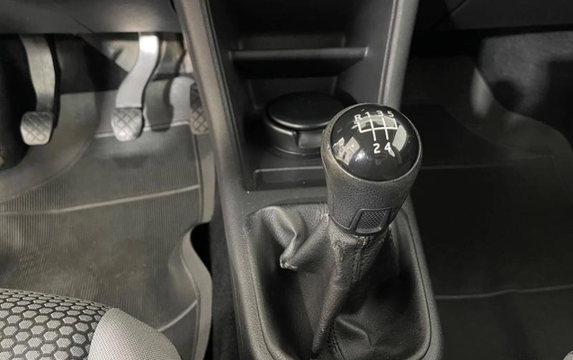 imagem-https://www.socarrao.com.br/sc-vehicle-images-prod/1876902/1789397123806-8097438_18_B_958b612e54.jpeg