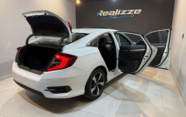 imagem-https://www.socarrao.com.br/sc-vehicle-images-prod/1876934/1780152021495-003_ec94c5adf32ce9901bc432ef6a040f88.jpeg