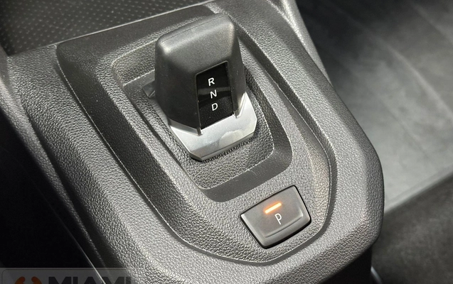 imagem-https://www.socarrao.com.br/sc-vehicle-images-prod/1876979/1780152364669-81f20aa2ef27483a8df11140b463967b_1780152333731.jpg