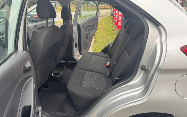 imagem-https://www.socarrao.com.br/sc-vehicle-images-prod/1877005/1780153529676-V2hhdHNBcHAgSW1hZ2UgMjAyNS0wOC0yNyBhdCAxNC4zMS40Mi5qcGVn.jpeg